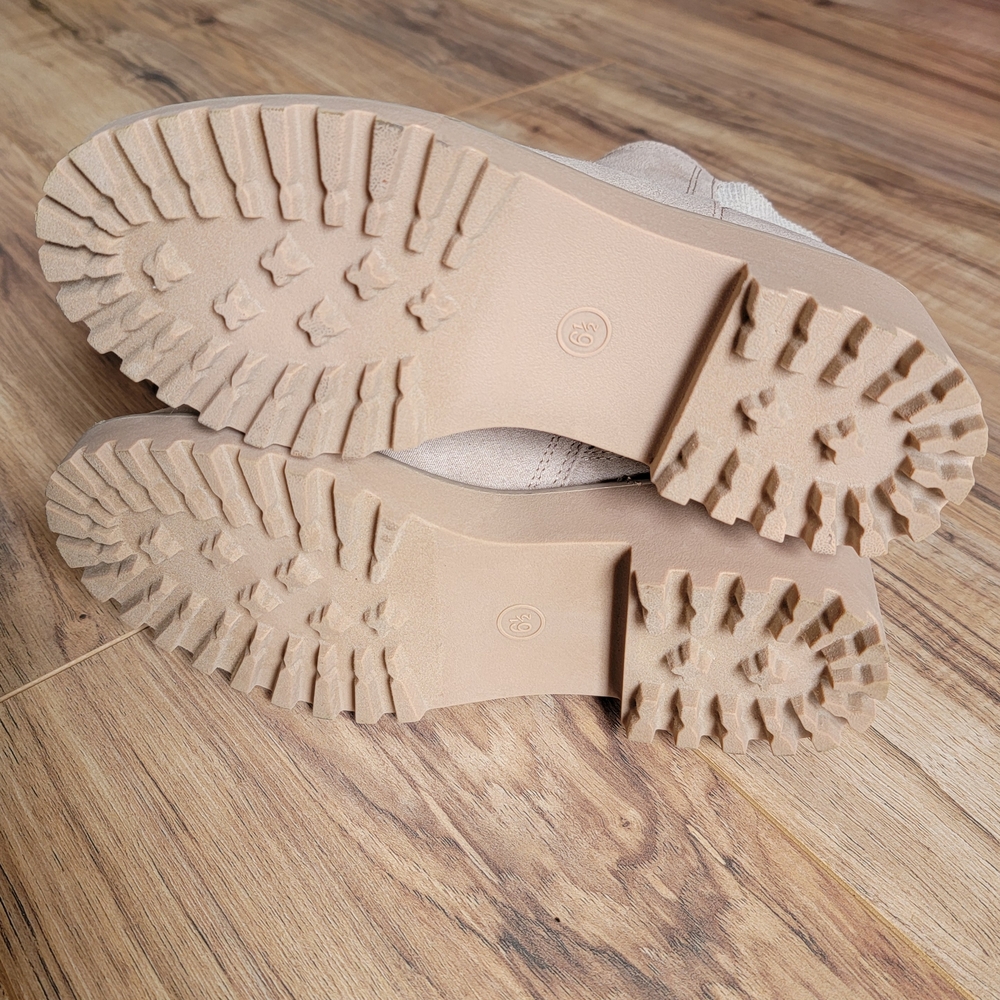 Universal Thread Cream Ankle Booties - Picture 6 of 8